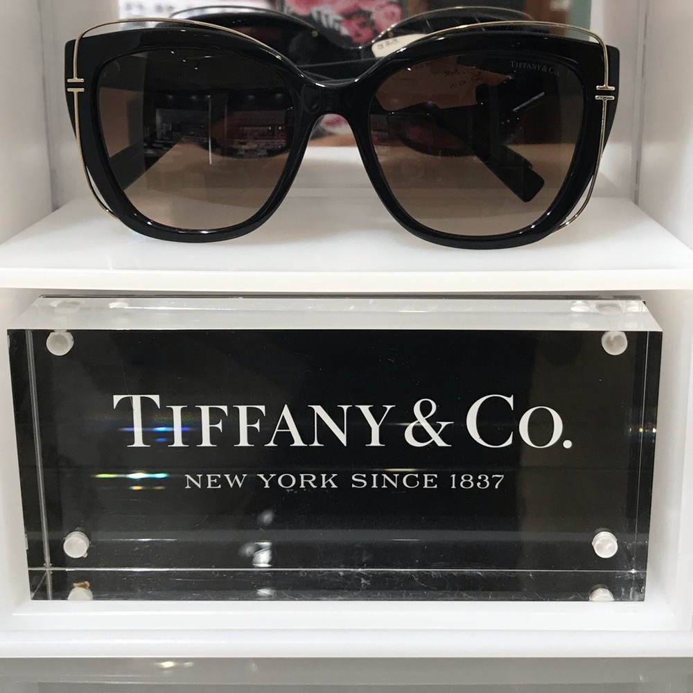 Tiffany & Co. Sunglasses 🕶